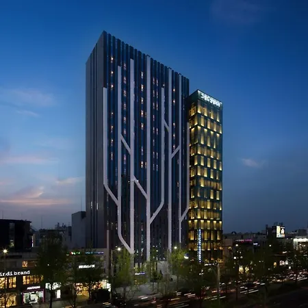 The Recenz Premium Gangnam Garosu-Gil Hotel