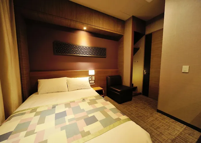 The Recenz Premium Gangnam Garosu-gil 3*